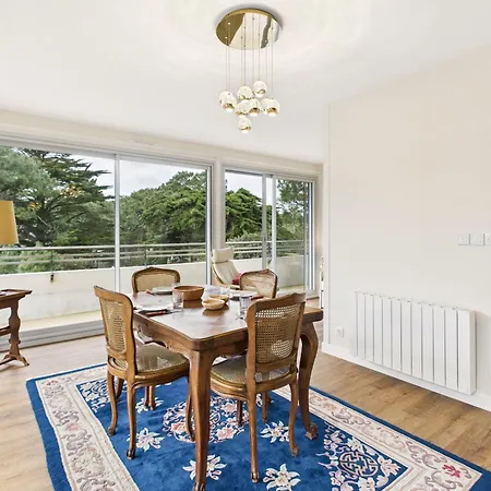 120 M De La Plage- Pour 4 - Balcon *